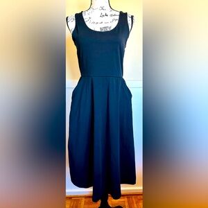 PACT- organic cotton tie back black dress, size medium. Like new